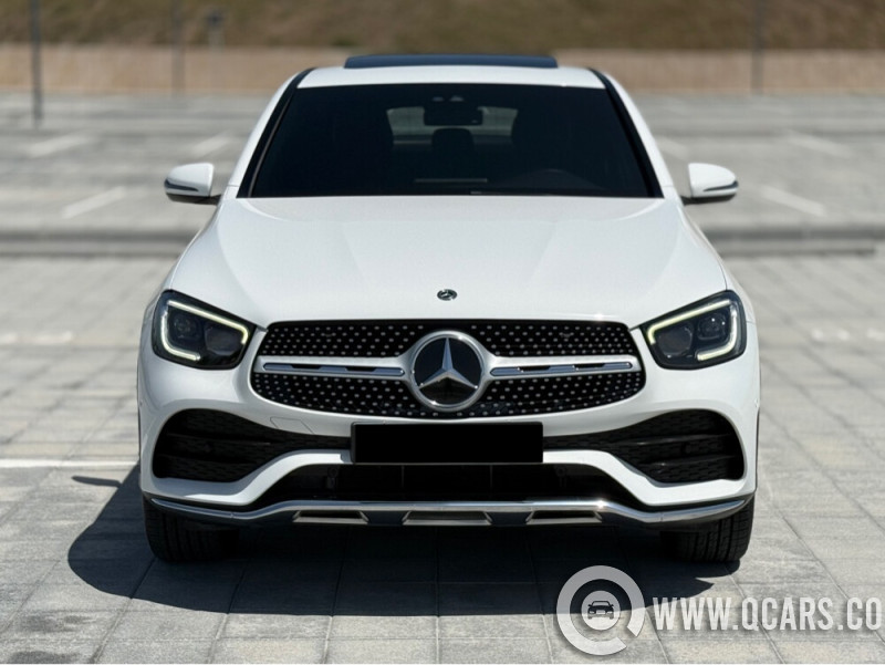 مرسيدس  جي ال سي 200