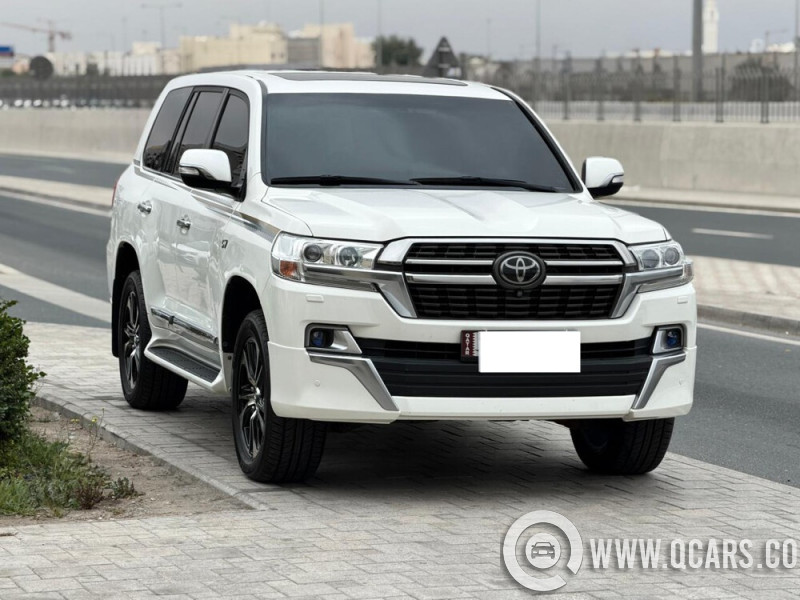 تويوتا  في اكس ار