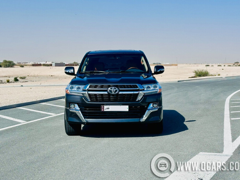 تويوتا  في اكس ار