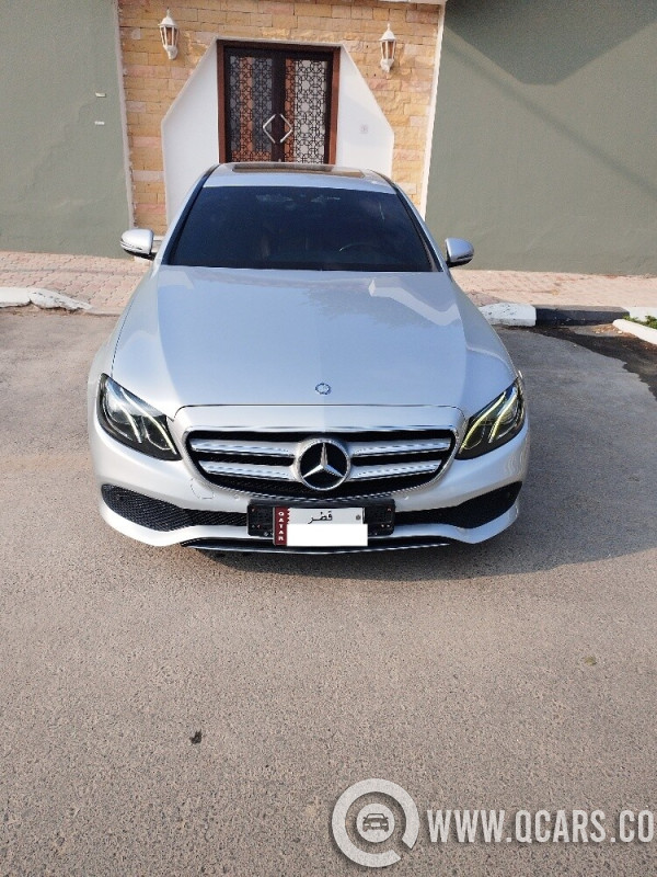 مرسيدس  آي 200